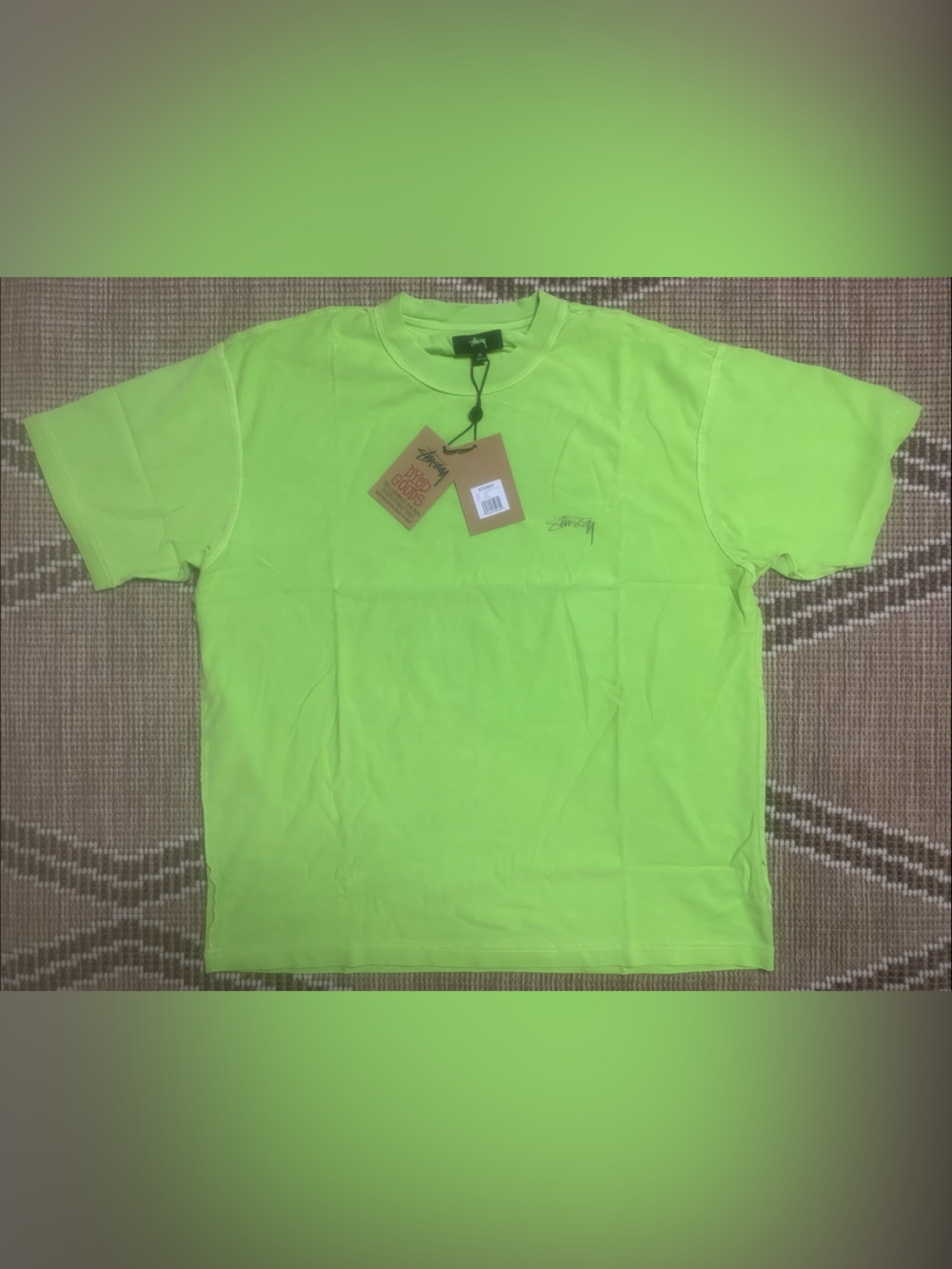 LAZY TEE (Inside Out Crew)